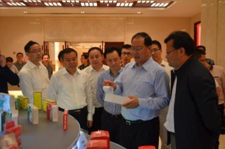 江西省委常委、常务副省长毛伟明视察luck18 (1).jpg